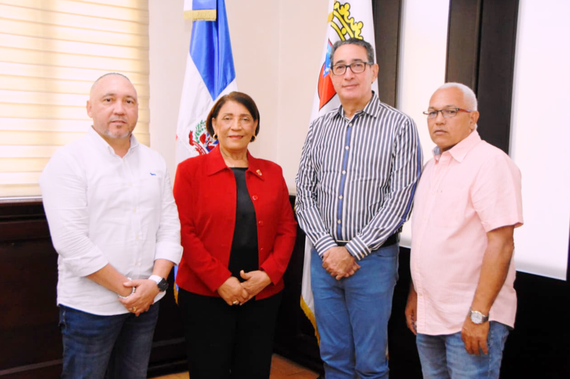 Alcaldesa Amparo Custodio y UCAVE garantizan la celebración del Carnaval vegano 2027